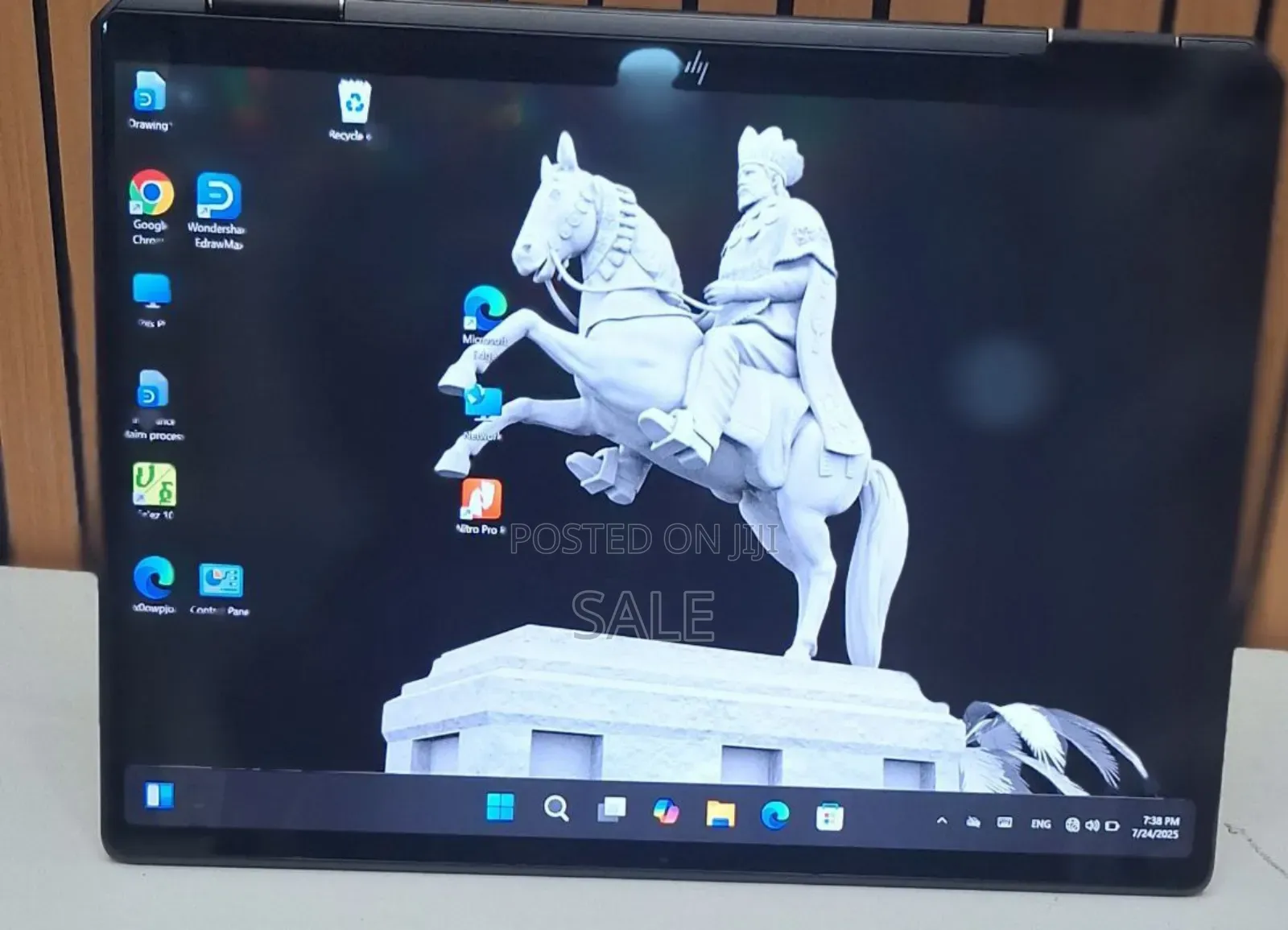 New Laptop HP Spectre 16GB Intel Core i5 SSD 1T