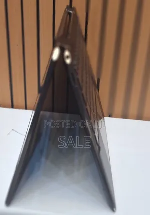 New Laptop HP Spectre 16GB Intel Core i5 SSD 1T
