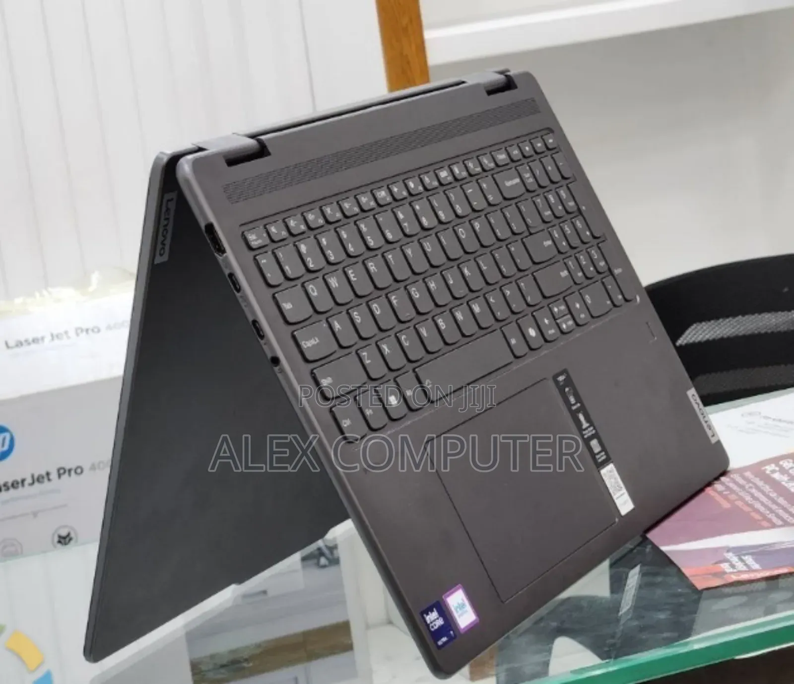 New Laptop Lenovo Yoga 7i 16GB Intel Core Ultra 7 SSD 1T