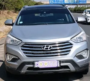 Hyundai Santa Fe 2015 Silver