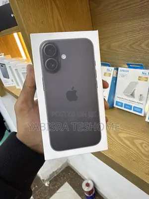 New Apple iPhone 17 256 GB Black