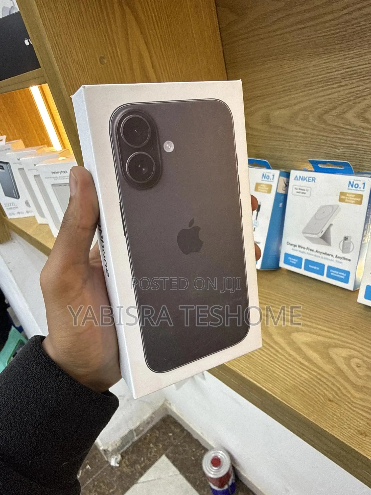 New Apple iPhone 17 256 GB Black