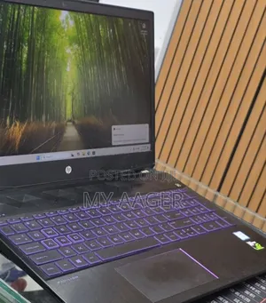 New Laptop HP Pavilion 15 8GB Intel Core i7 SSD 512GB