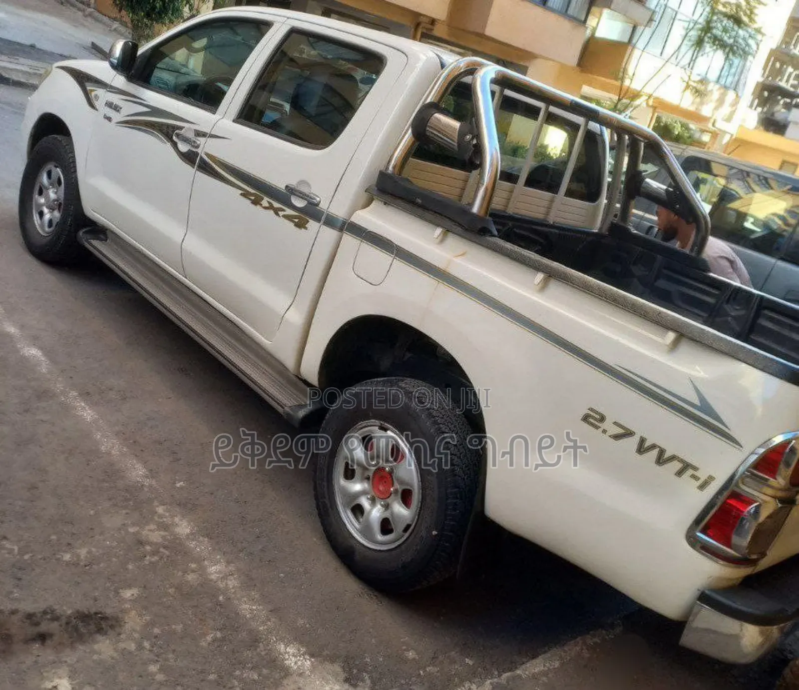 Toyota Hilux 2010 White
