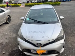 Toyota Yaris 2014 Silver