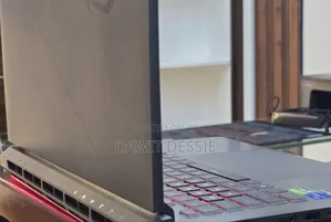 New Laptop Asus 16GB Intel Core i7 SSD 1T