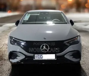 Mercedes-Benz EQE 2025 White