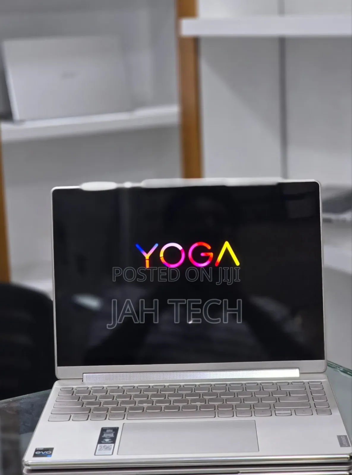 New Laptop Lenovo Yoga 9i 16GB Intel Core i7 SSD 512GB