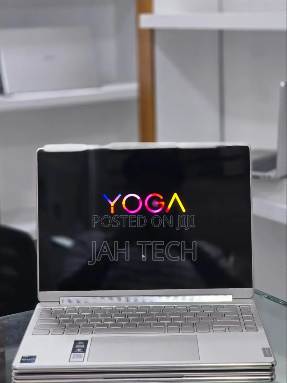 New Laptop Lenovo Yoga 9i 16GB Intel Core i7 SSD 512GB