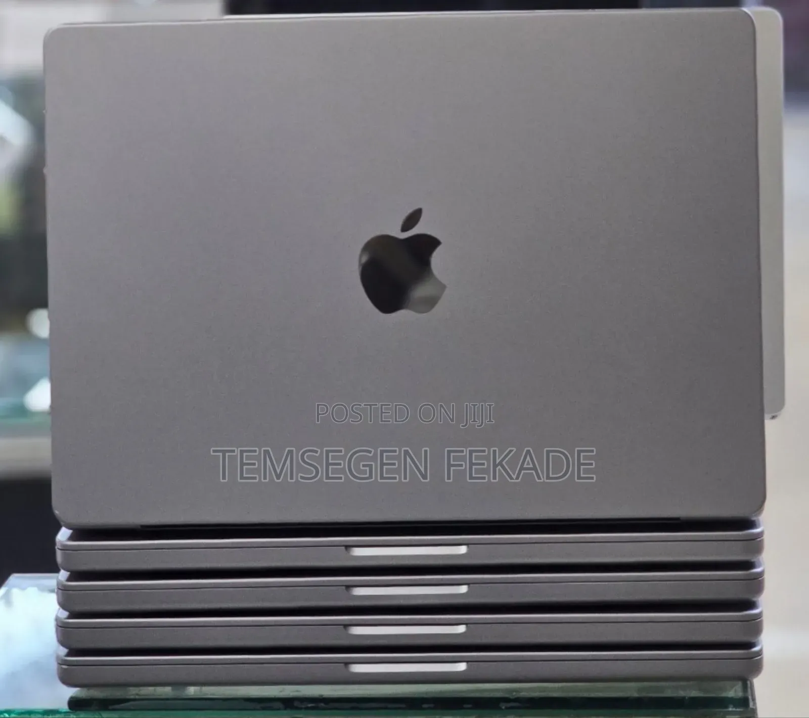 New Laptop Apple MacBook Pro M1 32GB Apple M1 Pro SSD 512GB