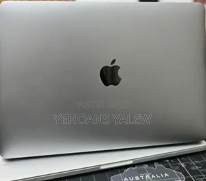 New Laptop Apple MacBook Pro 2017 8GB Intel Core i5 SSD 128GB