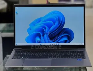 New Laptop HP 15 16GB Intel Core i7 SSD 512GB
