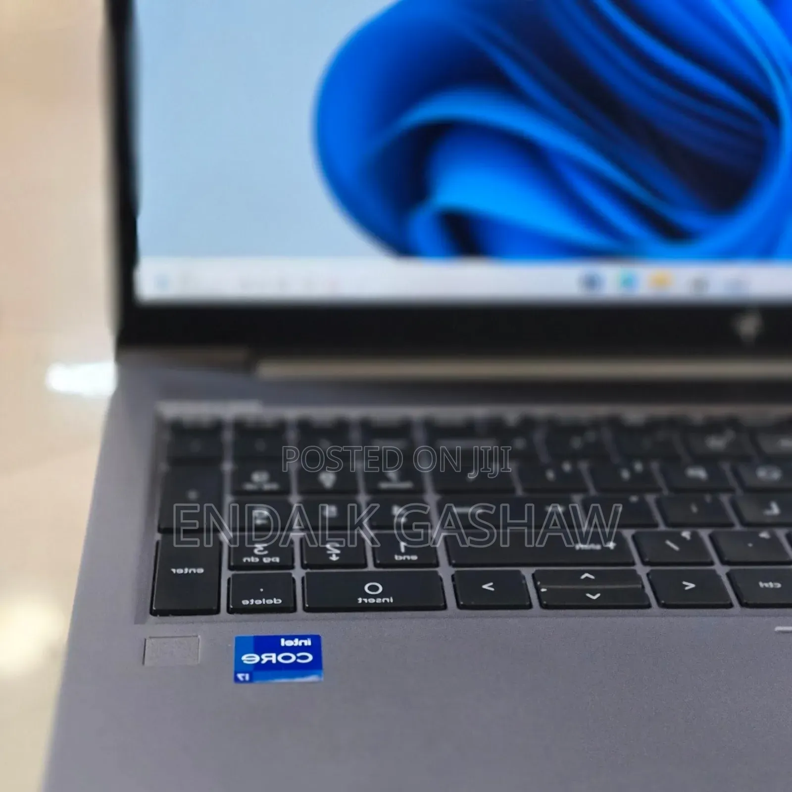 New Laptop HP ZBook Studio G8 16GB Intel Core i7 SSD 512GB
