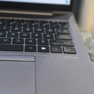 New Laptop HP ZBook Studio G8 16GB Intel Core i7 SSD 512GB
