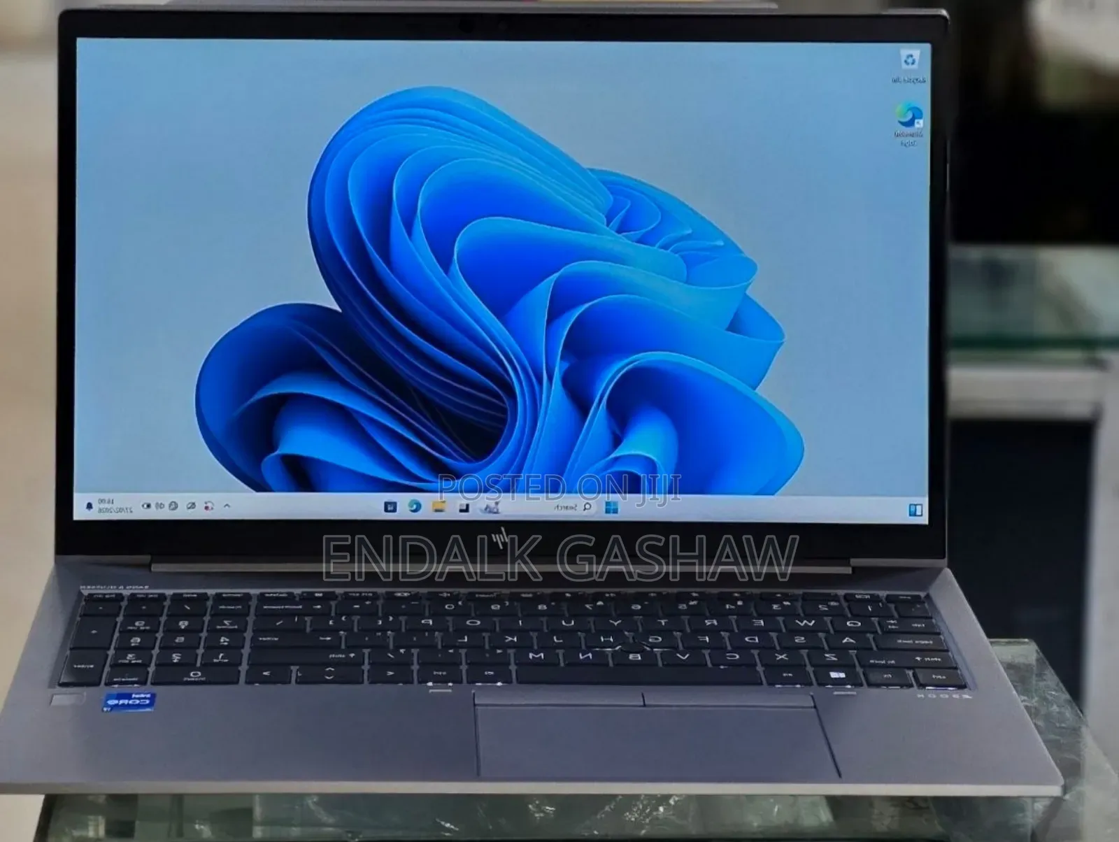 New Laptop HP ZBook Studio G8 16GB Intel Core i7 SSD 512GB