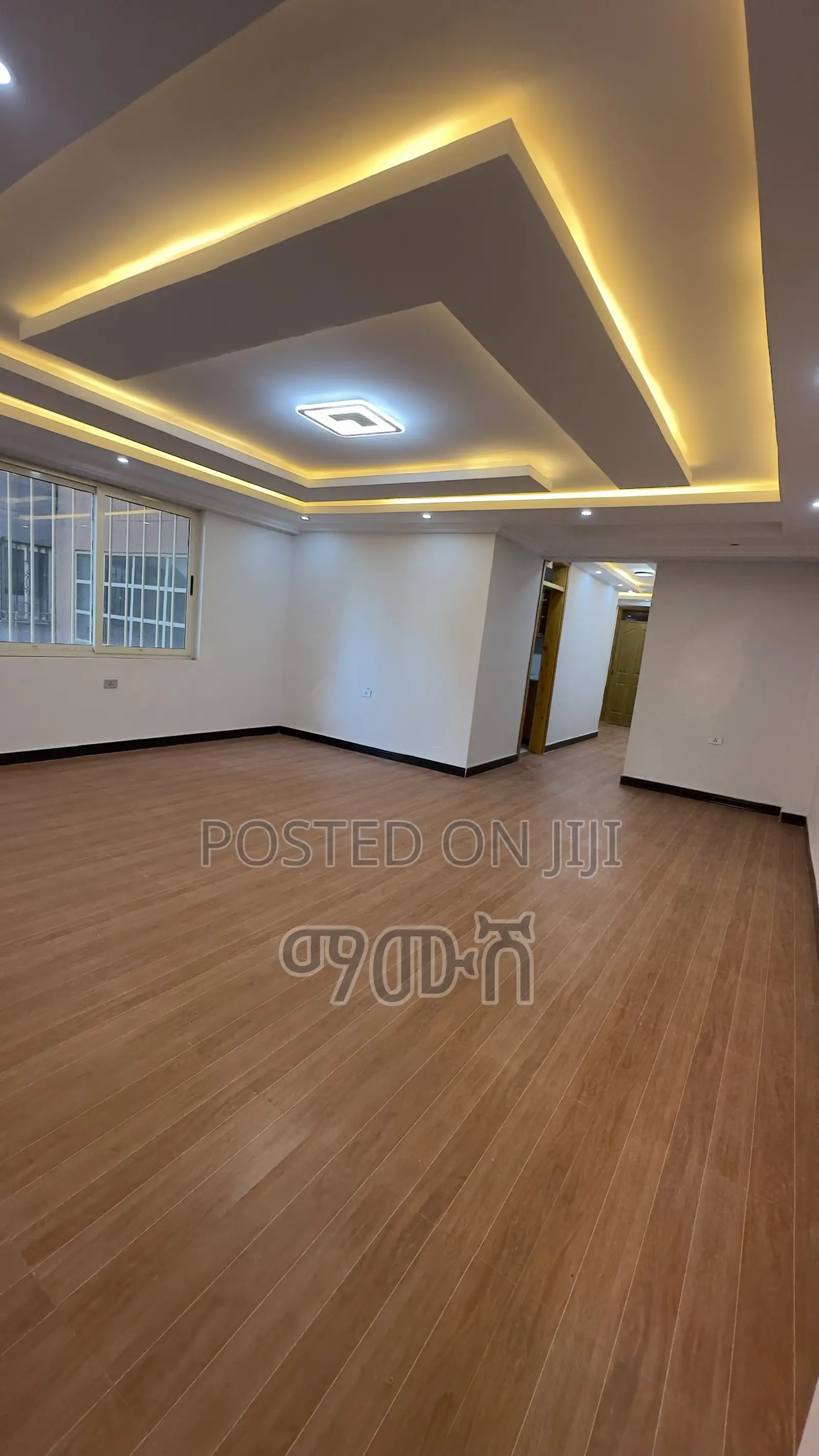 Furnished 3bdrm Condo in አያት, Bole for sale