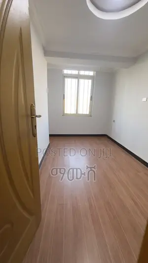 Furnished 3bdrm Condo in አያት, Bole for sale
