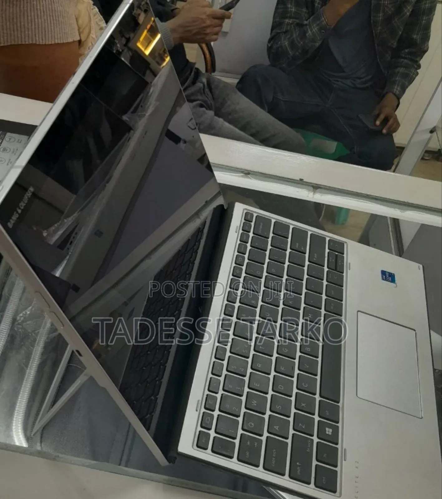 New Laptop HP Elite X2 G8 16GB Intel Core i5 SSD 512GB