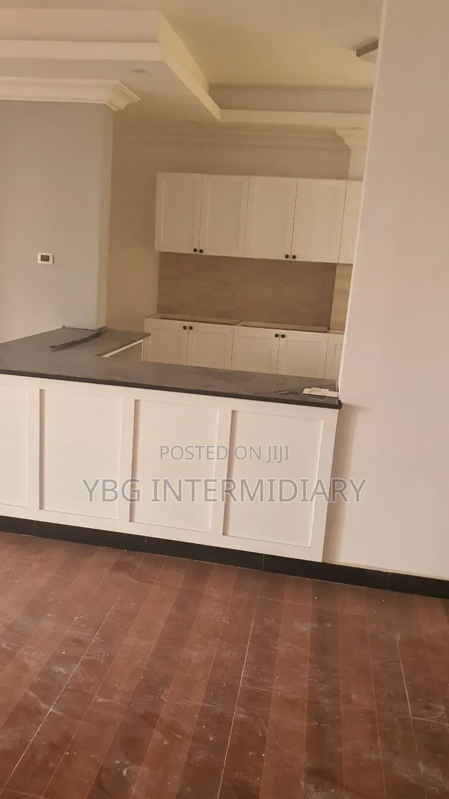 Furnished 4bdrm Penthouse in Penthouse, Yeka for sale