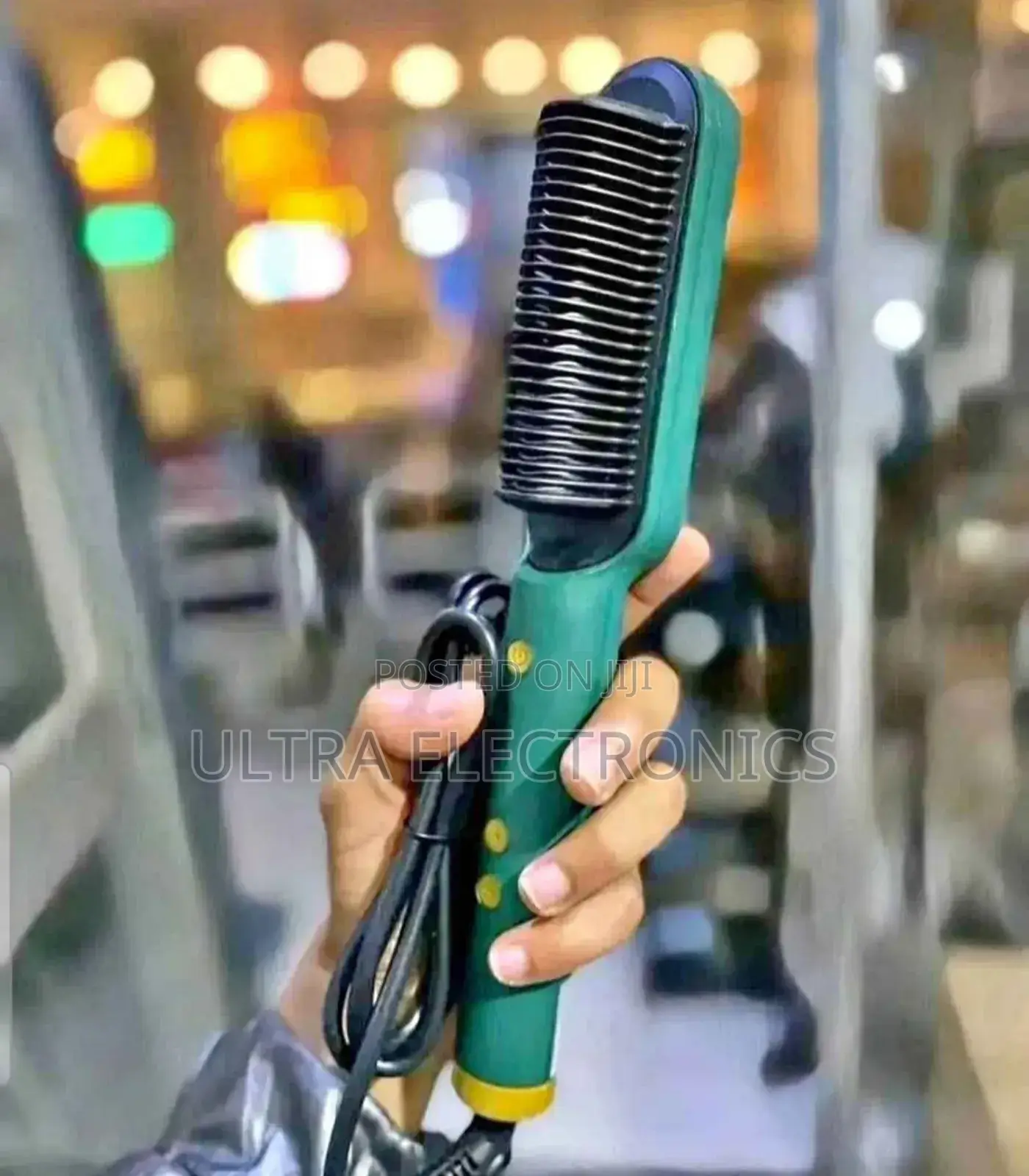 Straightener Brush for Smoothing and Styling Hair. Technology: Fea