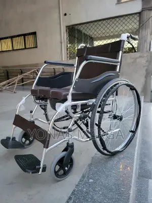 Toilet Wheelchair岸卌solid Rear Castor With Lock Plastic Commode Seat