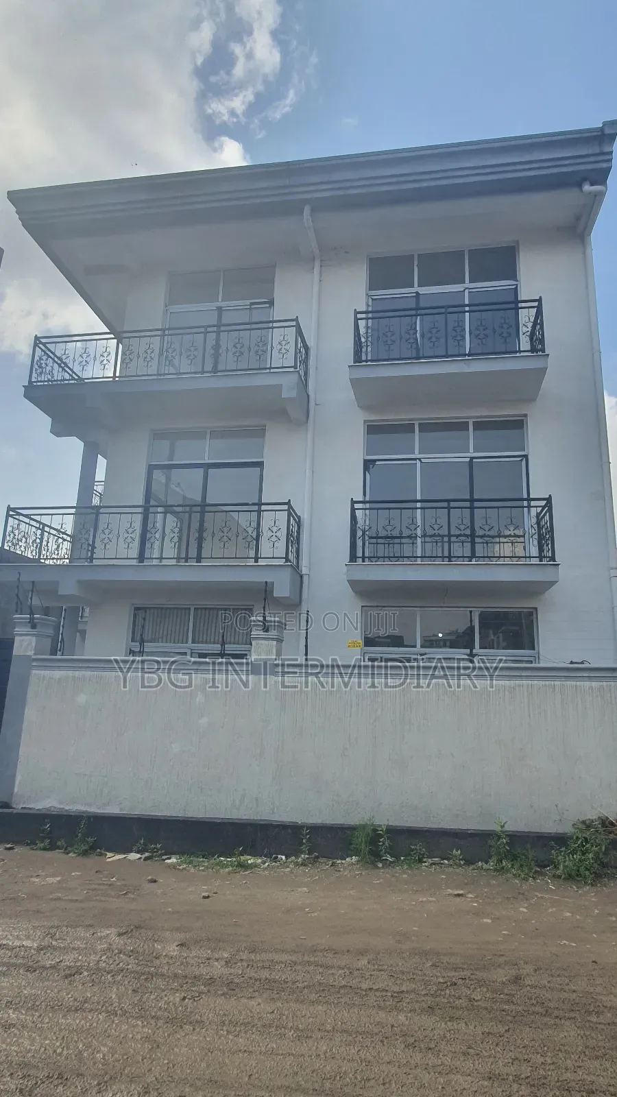 Furnished 4bdrm House in Kibirdemena, Yeka for sale
