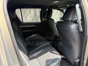 Toyota Hilux Revo Double Cab Deisel 2.8 AWD 2022 Gray