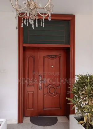 Victor Door