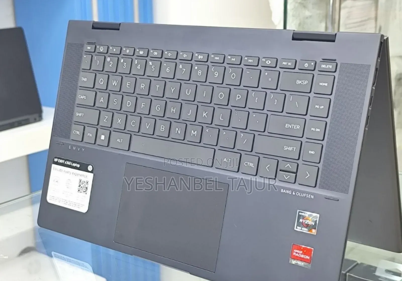 New Laptop HP Envy x360 8GB AMD Ryzen 5 SSD 512GB