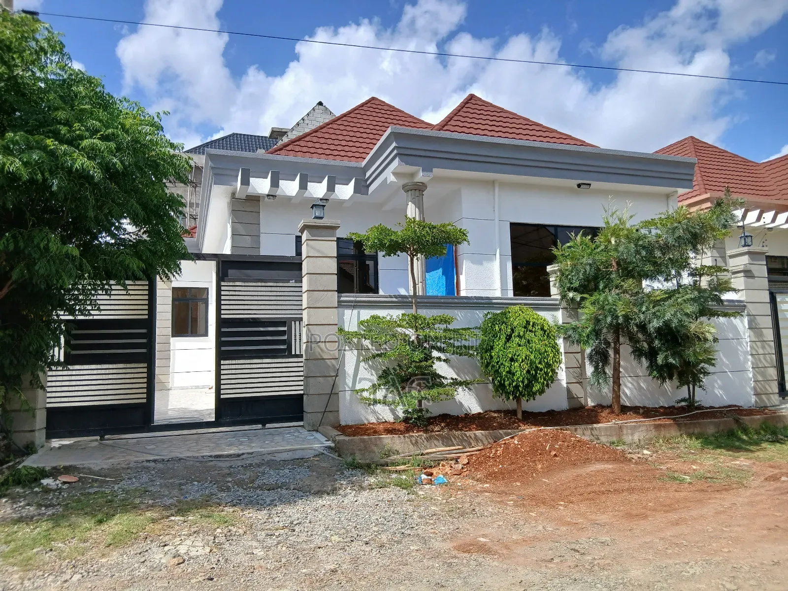 3bdrm House in የሚሸጥ 250 ካሬ ቪላ አያት, Bole for sale