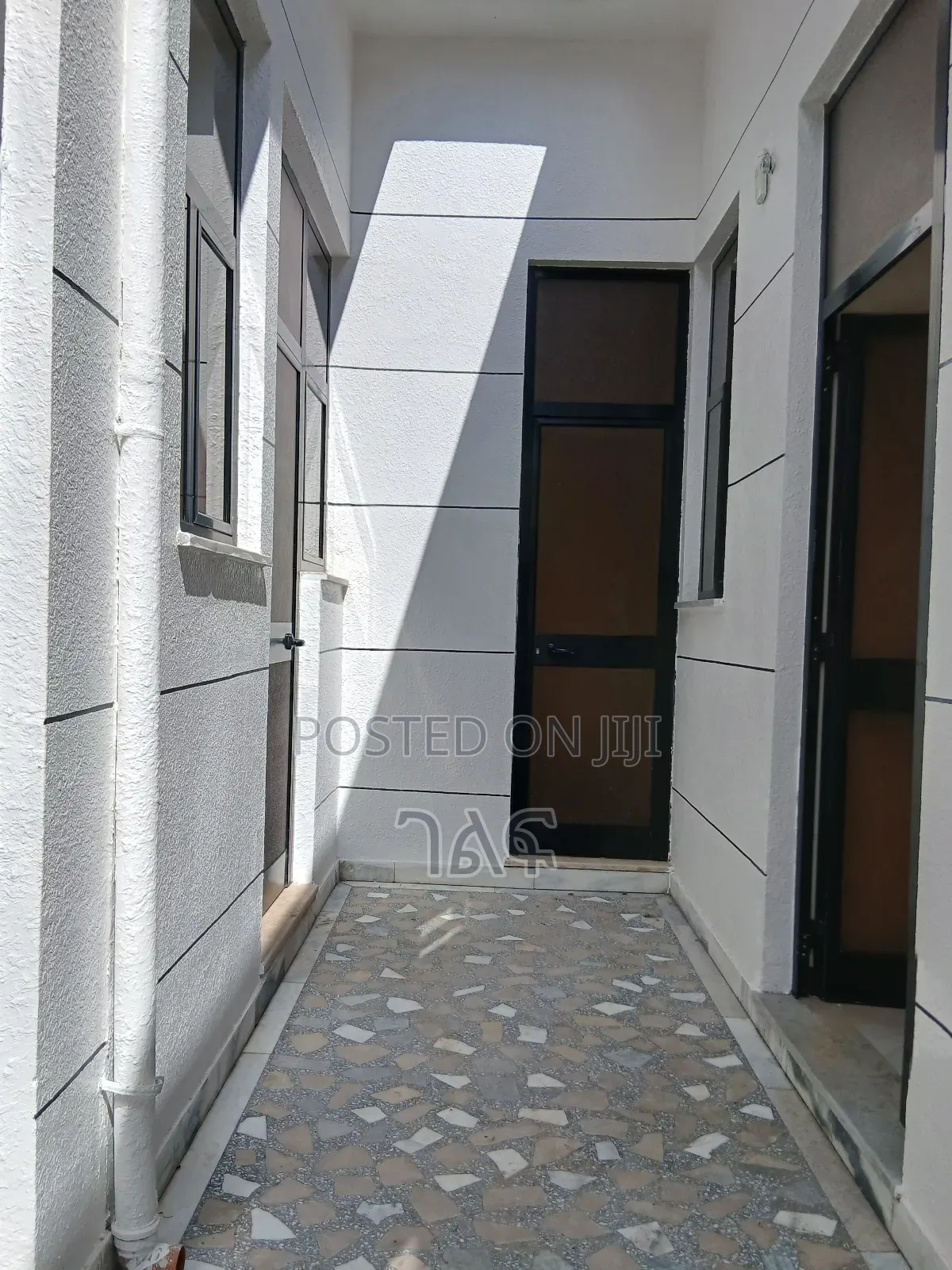 3bdrm House in የሚሸጥ 250 ካሬ ቪላ አያት, Bole for sale