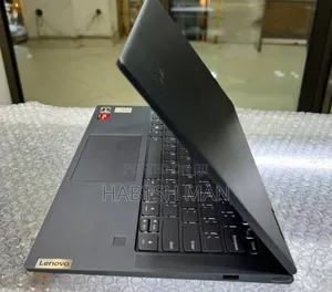 New Laptop Lenovo Yoga 710 16GB AMD Ryzen 7 SSD 512GB
