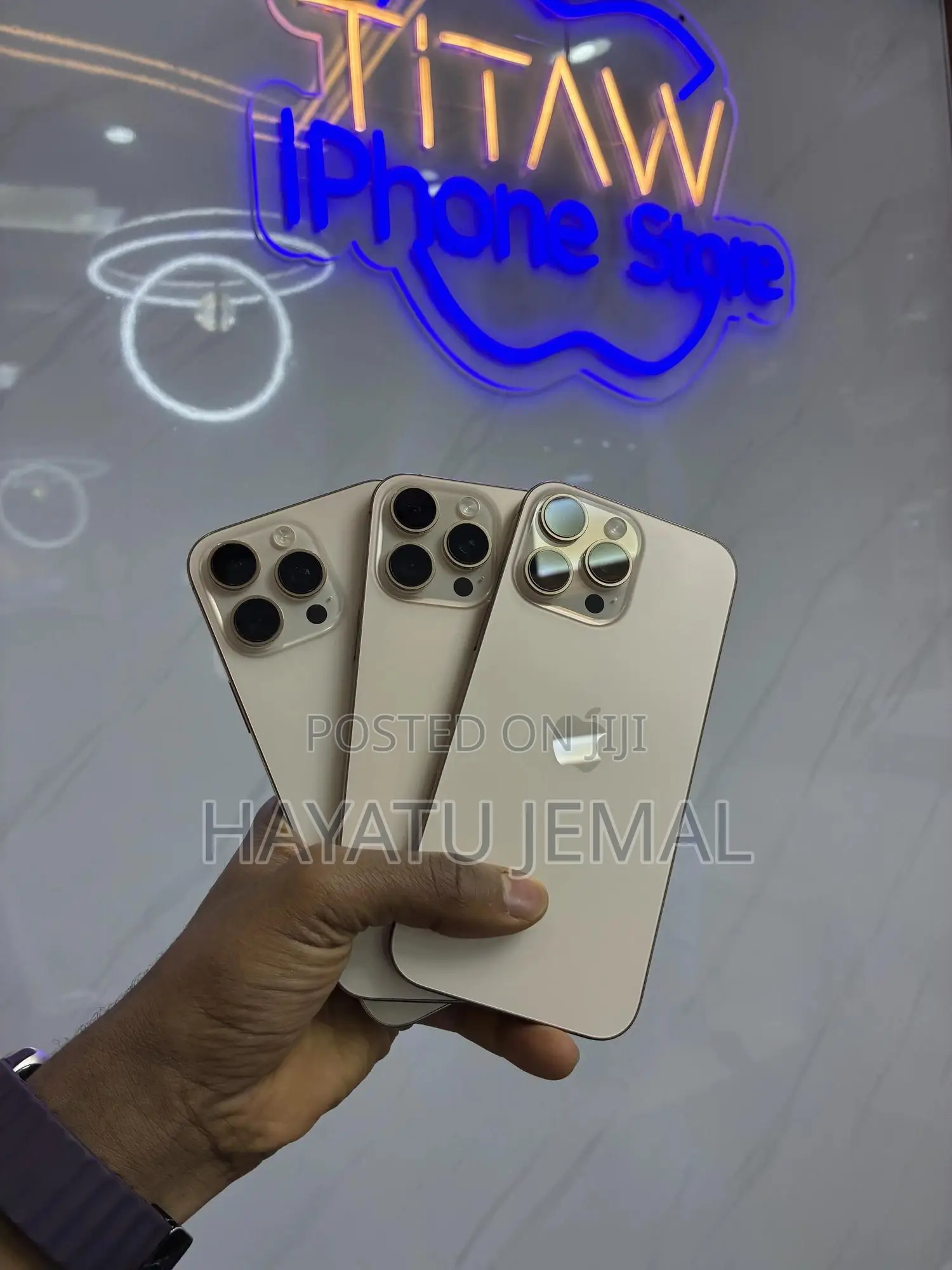 Apple iPhone 16 Pro Max 256 GB Gold