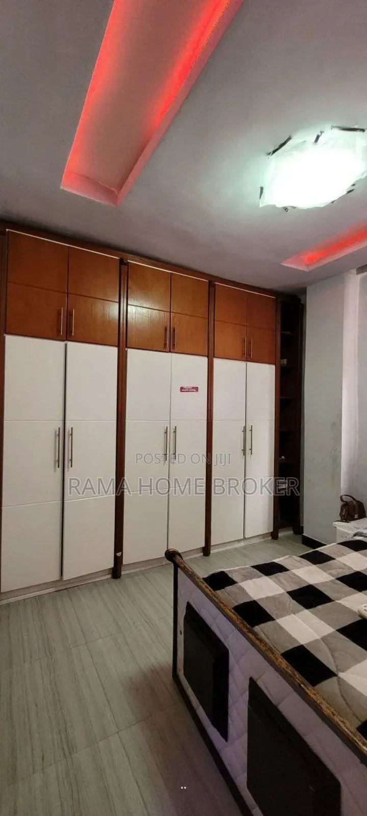 Furnished 3bdrm Condo in አያት 49 40/60 ኮንዶሚኒየም, Yeka for sale