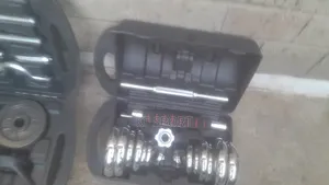 A Premium 20kg Adjustable Chrome