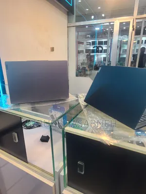 New Laptop Lenovo Yoga 7i 16GB AMD Ryzen 7 SSD 512GB