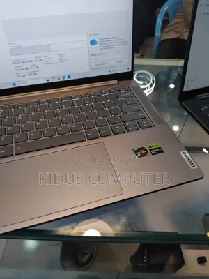 New Laptop Lenovo Yoga 2 Pro 16GB AMD Ryzen 7 SSD 512GB