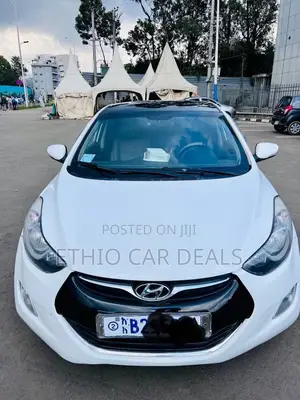 Hyundai Avante 2012 White