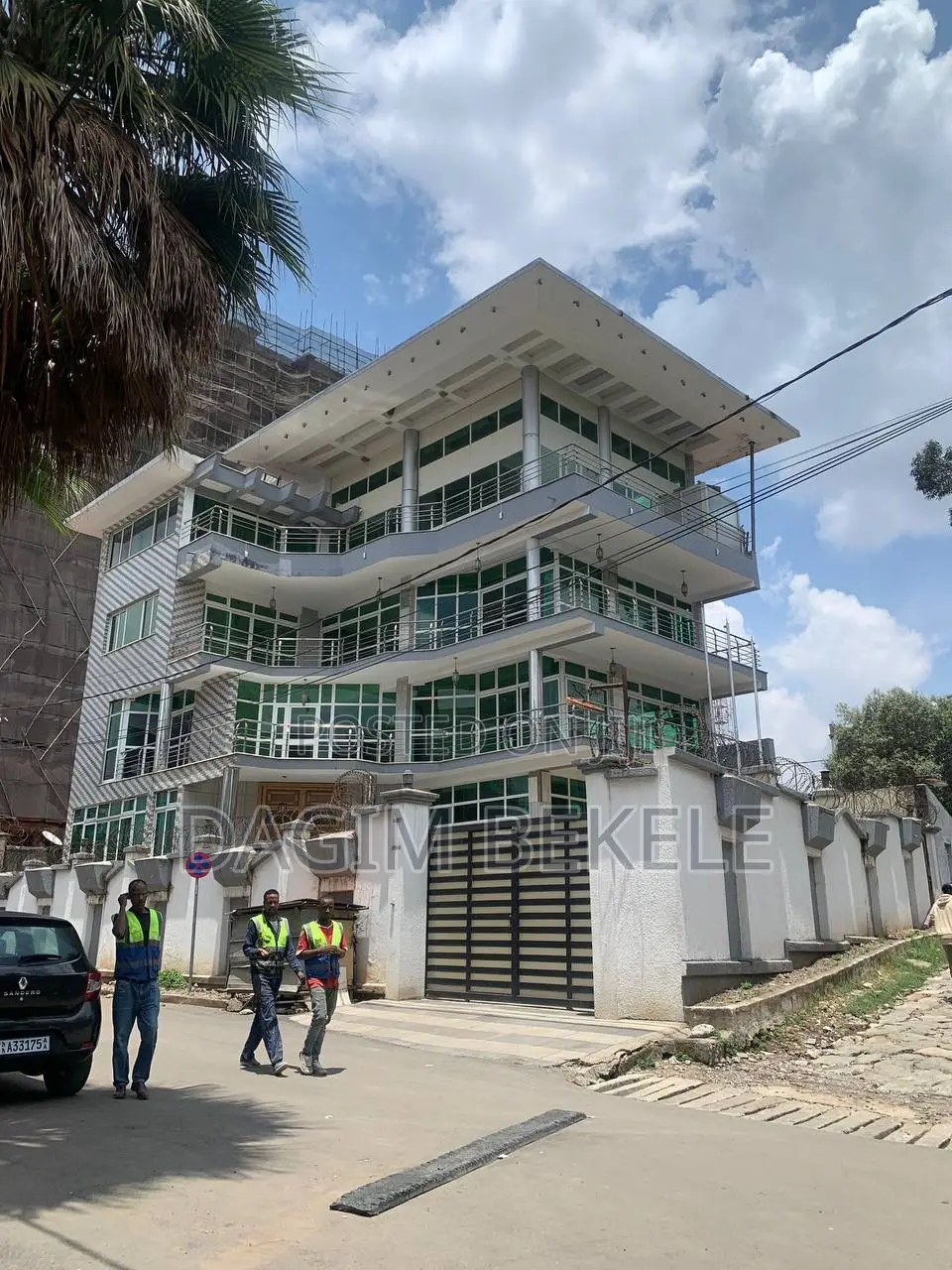 Building for Rent