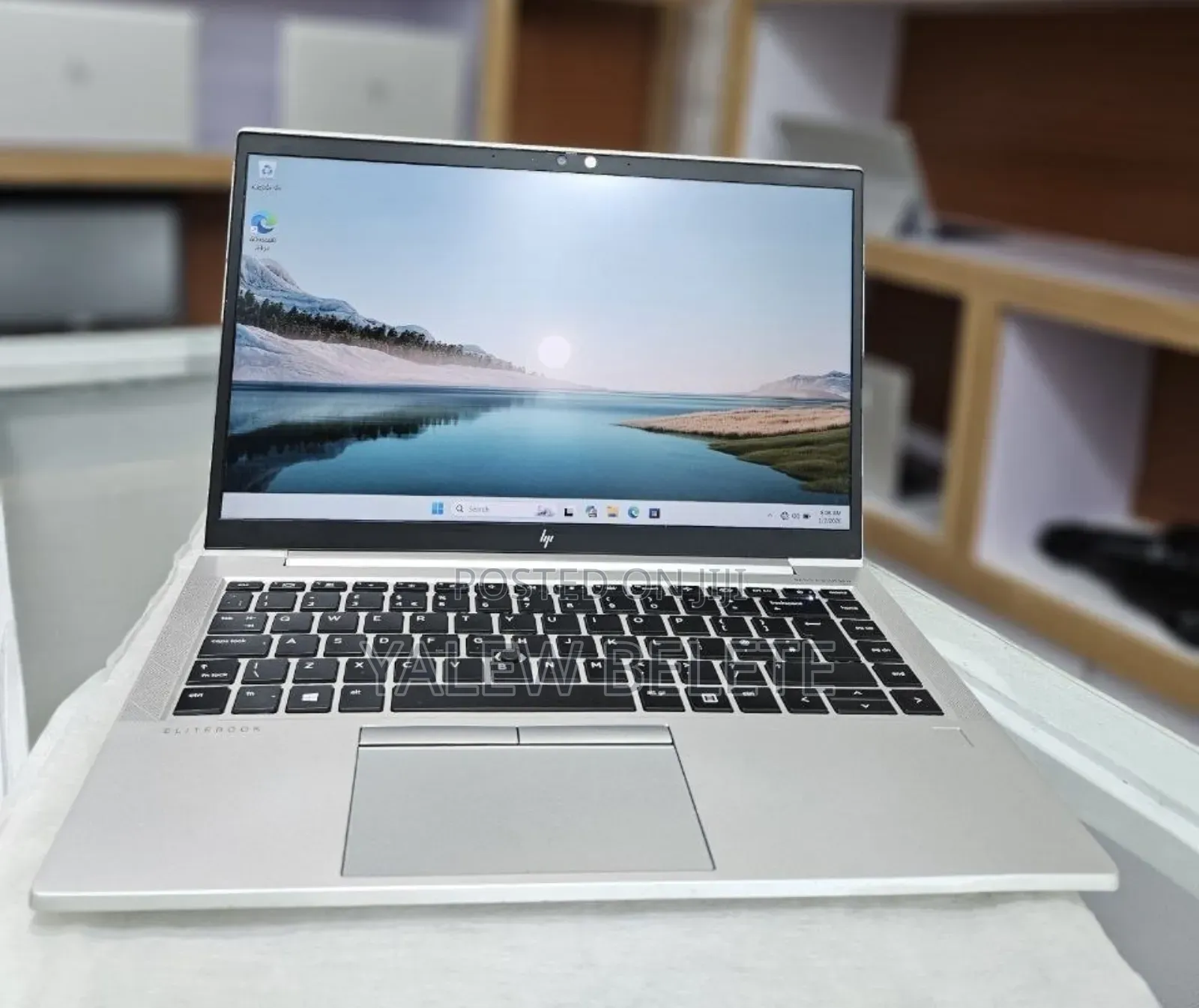 New Laptop HP EliteBook 840 G8 16GB Intel Core i7 SSD 512GB