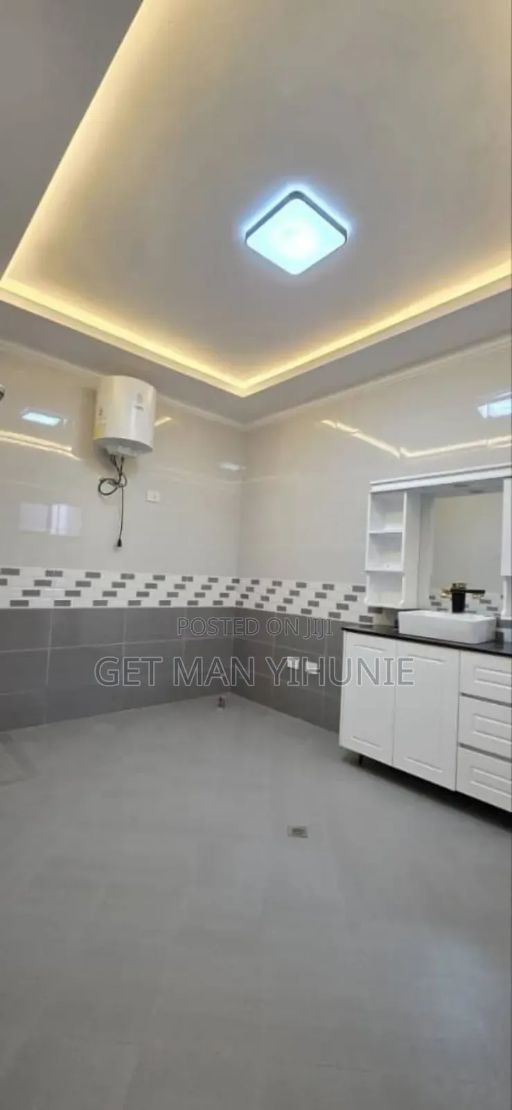Furnished 6bdrm House in Bole for sale