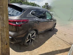 Nissan Qashqai 2018 Gray