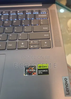 New Laptop Lenovo 16GB AMD Ryzen 7 SSD 512GB