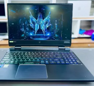 New Laptop Acer Predator Helios 300 16GB Intel Core i9 SSD 512GB