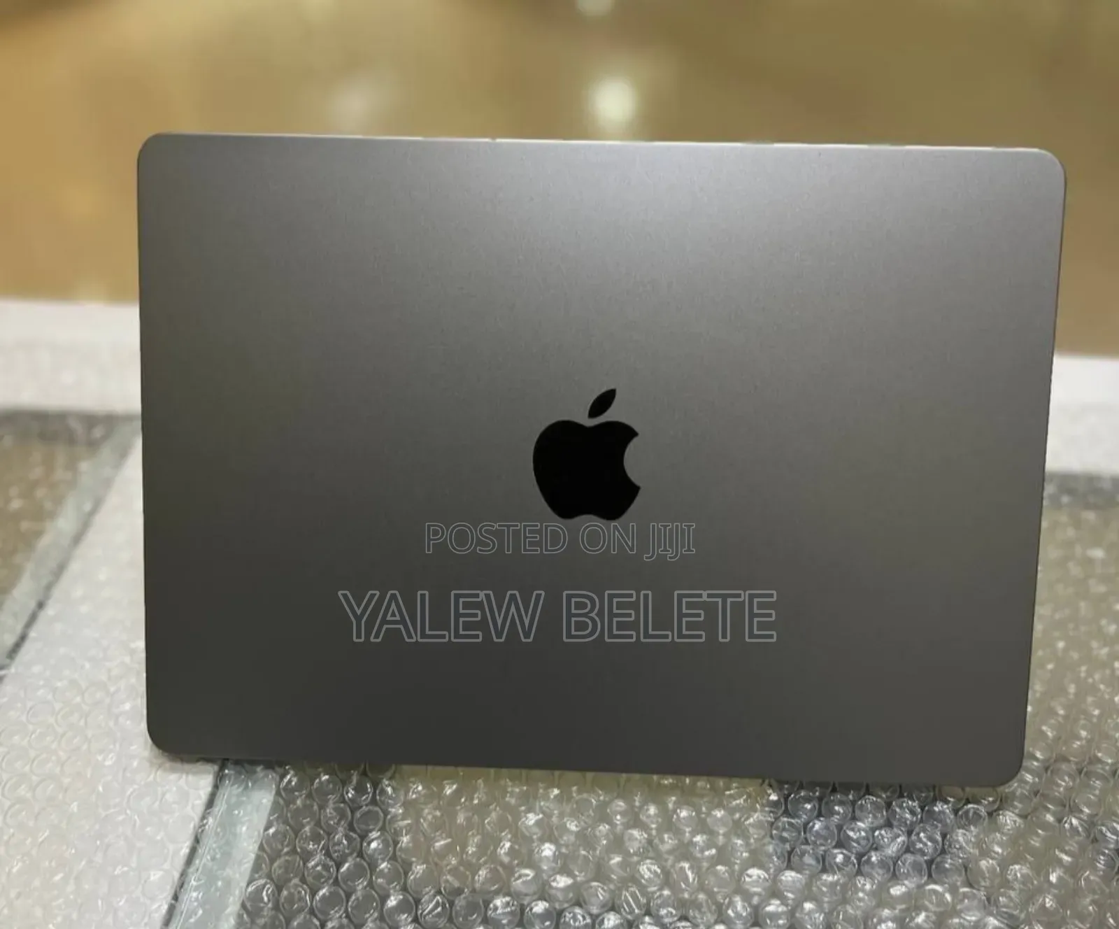 New Laptop Apple MacBook Air 2022 M2 8GB Apple M2 SSD 256GB