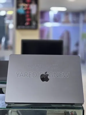New Laptop Apple MacBook Pro M1 16GB Apple M1 Pro SSD 1T