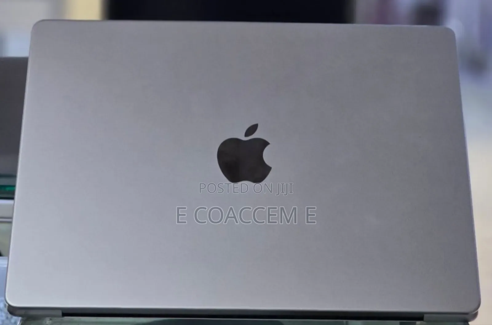 New Laptop Apple MacBook 16GB SSD 1T