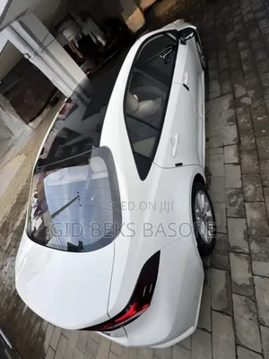 Toyota Corolla 2022 White