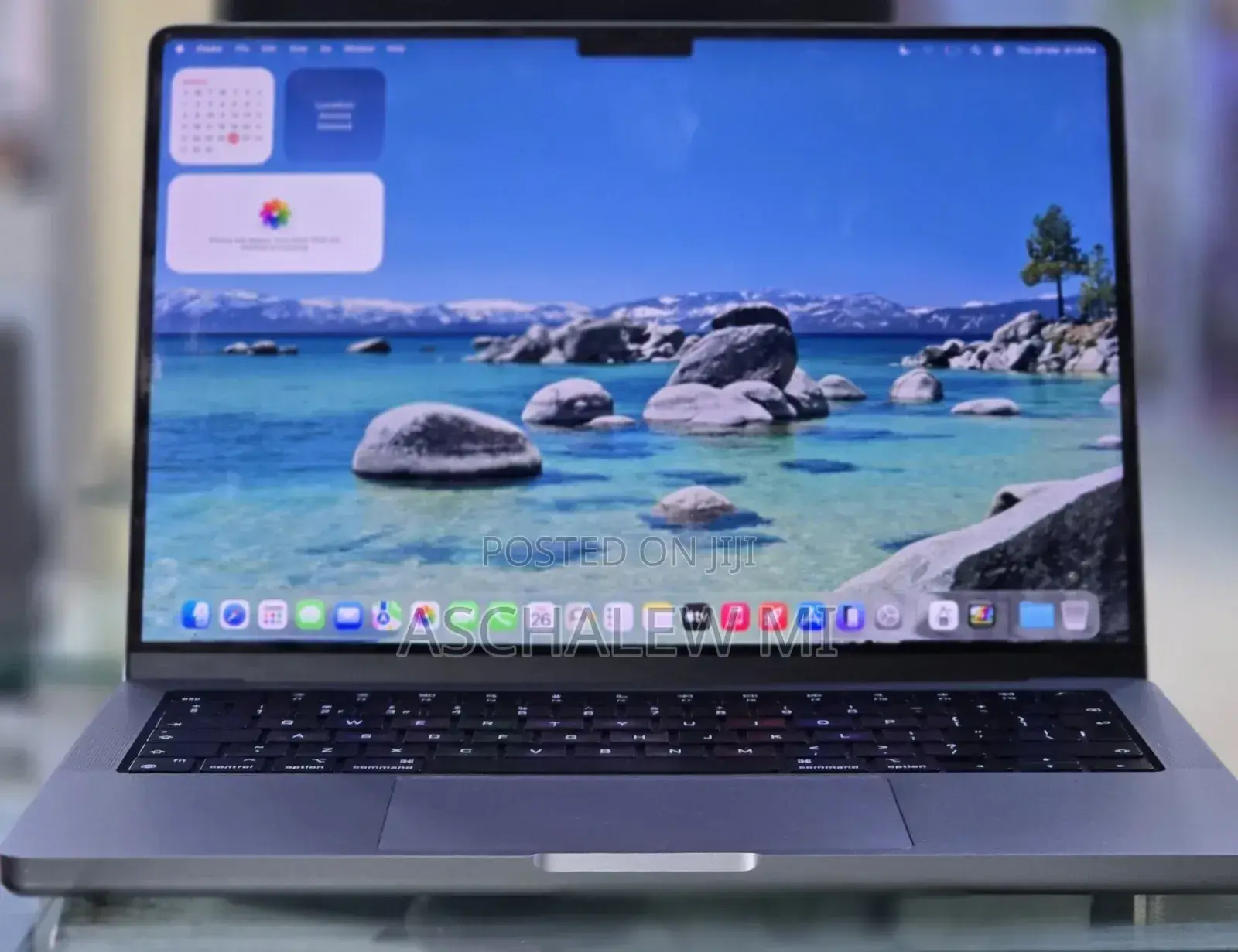 New Laptop Apple MacBook Pro M1 16GB Apple M1 Pro SSD 1T