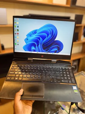 New Laptop HP Omen 15 16GB Intel Core i7 SSD 512GB